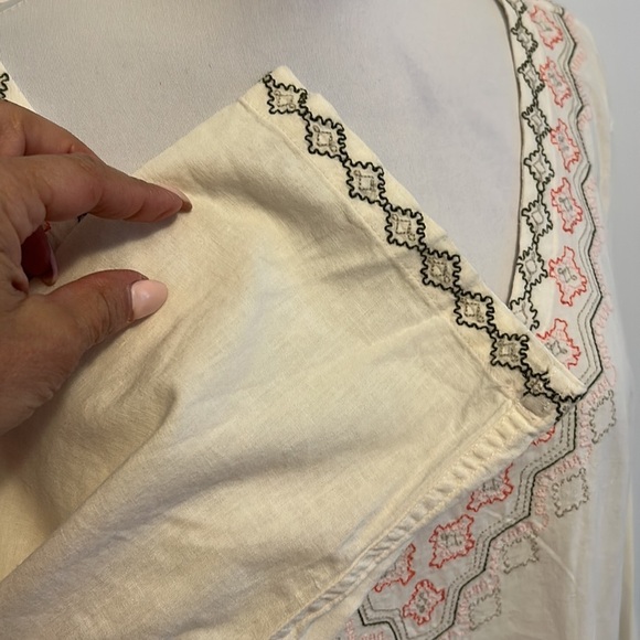 Eddie Bauer Vista Point Embroidered Tunic - Picture 6 of 10